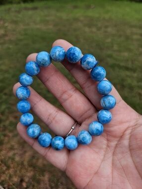 apatite bracelet 11mm